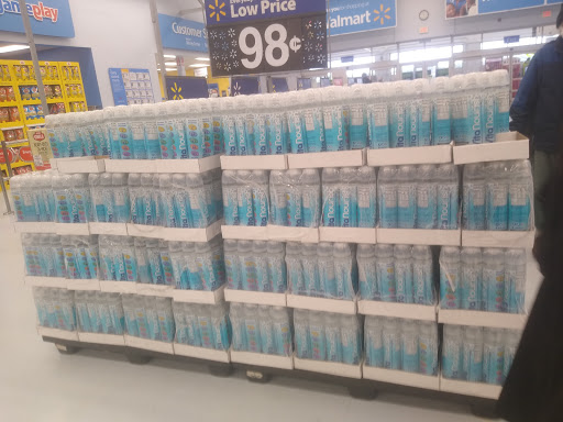Discount Store «Walmart», reviews and photos, 44575 Mound Rd, Sterling Heights, MI 48314, USA