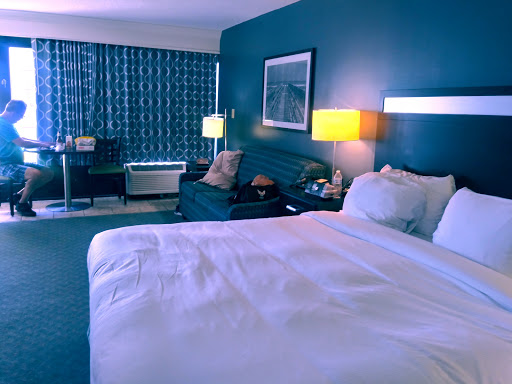 Hotel «DoubleTree Resort by Hilton Myrtle Beach Oceanfront», reviews and photos, 3200 S Ocean Blvd, Myrtle Beach, SC 29577, USA