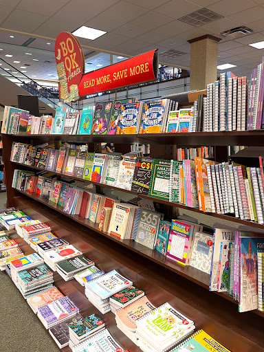 Book Store «Barnes & Noble», reviews and photos, 4735 Commons Way, Calabasas, CA 91302, USA