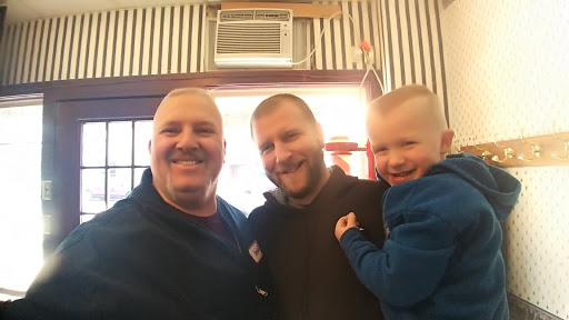 Barber Shop «Clarks Barber Shop», reviews and photos, 117 Mississippi Ave, Crystal City, MO 63019, USA