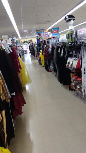 Thrift Store «Savers», reviews and photos