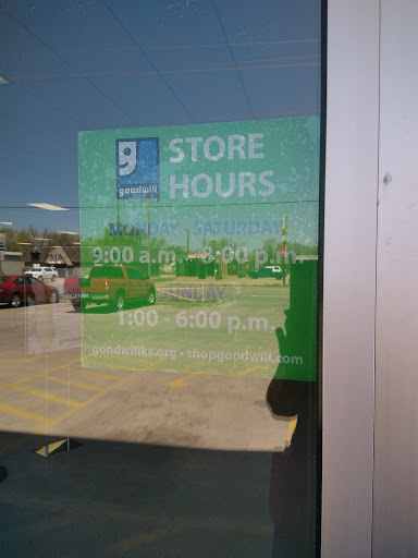 Thrift Store «Goodwill Industries of Kansas», reviews and photos, 5525 W Central Ave, Wichita, KS 67212, USA