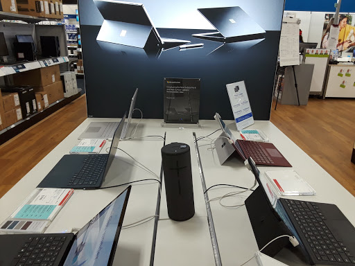 Shopping Mall «Fair City Mall», reviews and photos, 9650 Main Street, Fairfax, VA 22031, USA