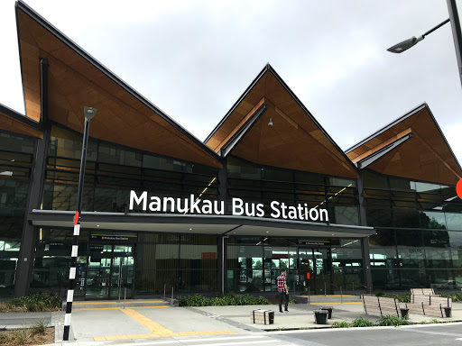 Manukau Station Road car park