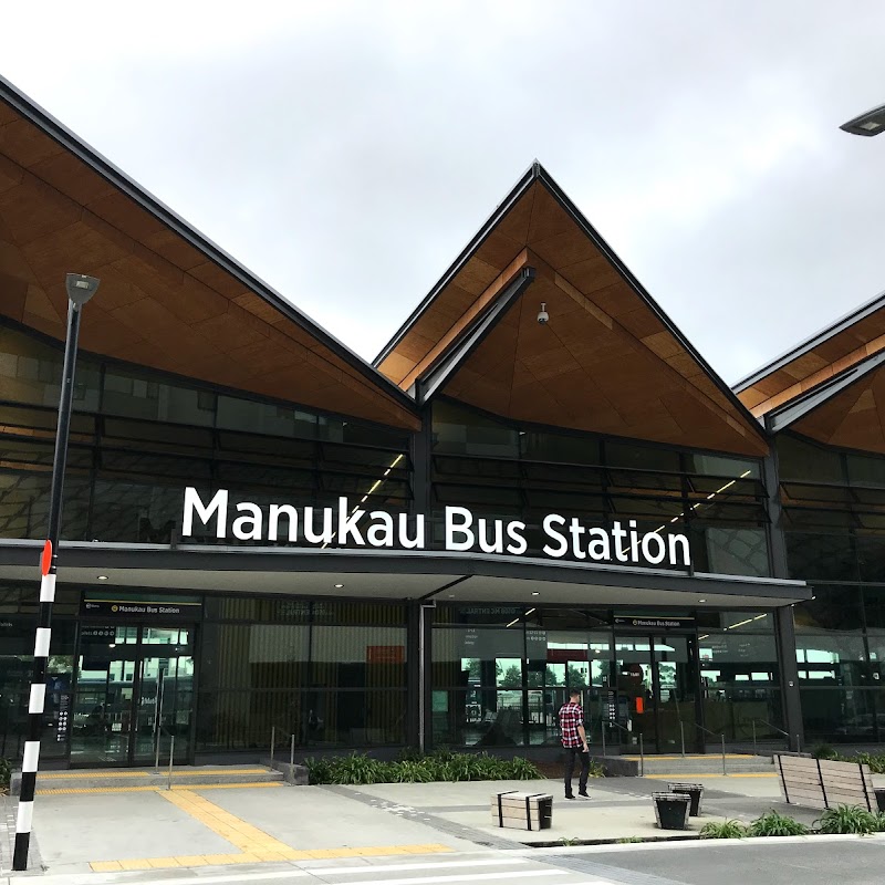 Manukau Station Road car park