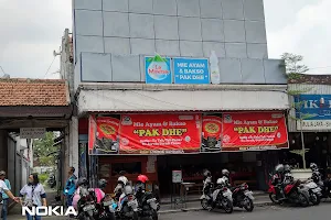 Mie Ayam & Bakso Pak Dhe image