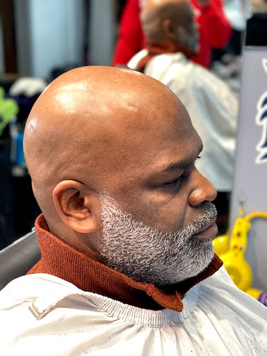 Barber Shop «20 and out barber shop», reviews and photos, 32871 Schoenherr Rd, Warren, MI 48088, USA