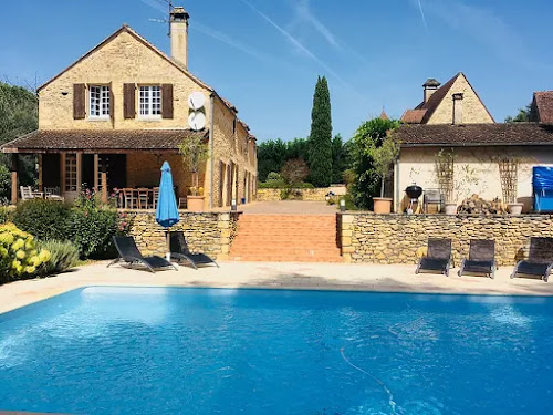 Chambres d'hotes de charme Le domaine Aubazen à La Chapelle-Aubareil