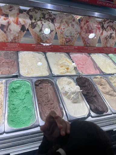 Ice Cream Shop «Cold Stone Creamery», reviews and photos, 2449 Prince William Pkwy, Woodbridge, VA 22192, USA