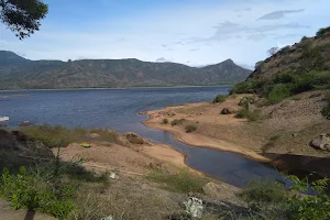 Manimutharu Dam Outlet image