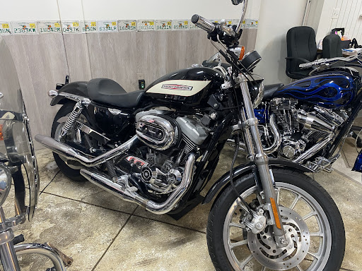 Used Motorcycle Dealer «GRAY BEARDS CYCLE BARN», reviews and photos, 4700 US-1, Mims, FL 32754, USA