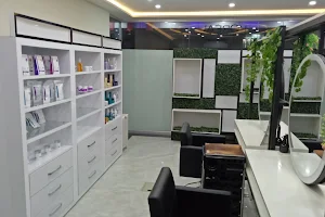 Coral Beauty Emporium PWD Islamabad image