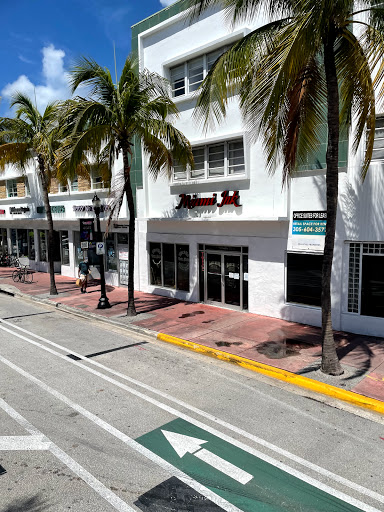 Tattoo Shop «Love Hate Tattoo Studio», reviews and photos, 1360 Washington Ave, Miami Beach, FL 33139, USA