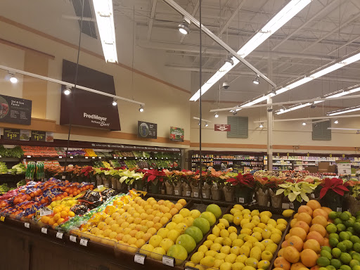 Grocery Store «Fred Meyer», reviews and photos, 5500 Olympic Dr NW, Gig Harbor, WA 98335, USA