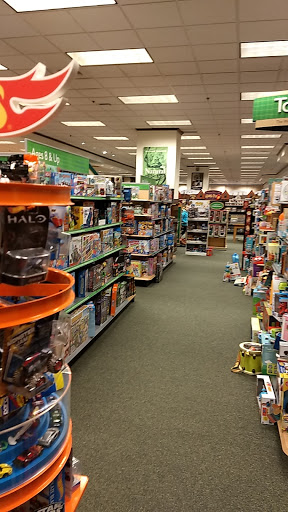 Book Store «Barnes & Noble», reviews and photos, 735 Haywood Rd, Greenville, SC 29607, USA