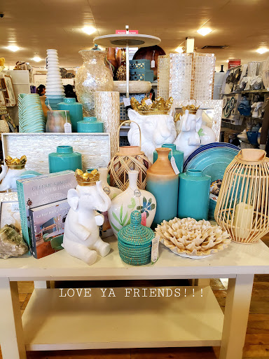 Department Store «HomeGoods», reviews and photos, 2731 N Elston Ave, Chicago, IL 60647, USA