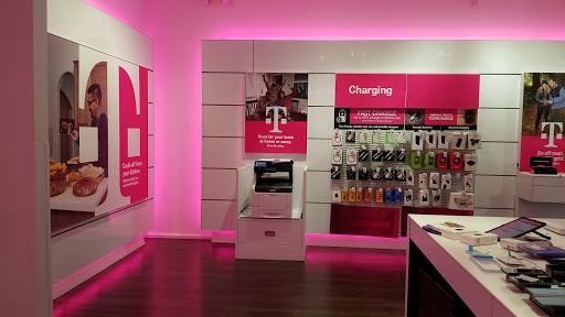 Cell Phone Store «T-Mobile», reviews and photos, 150 S State Rd 434 #1085, Altamonte Springs, FL 32714, USA