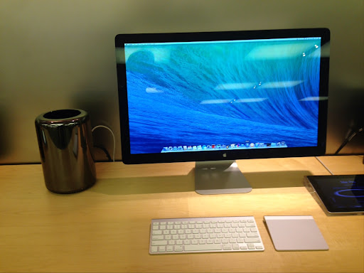 Computer Store «Apple Somerset», reviews and photos, 2800 W Big Beaver Rd, Troy, MI 48084, USA