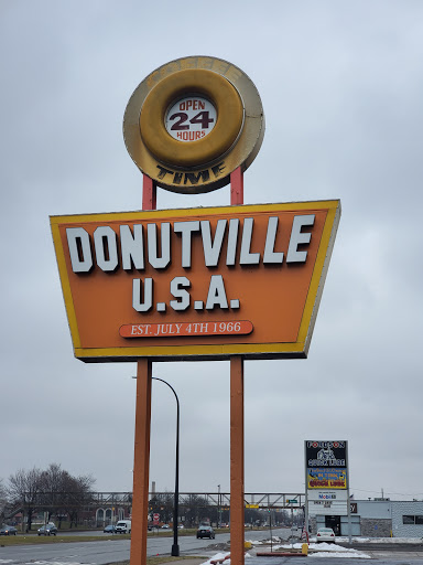Donut Shop «Donutville U.S.A.», reviews and photos, 14829 Ford Rd, Dearborn, MI 48126, USA