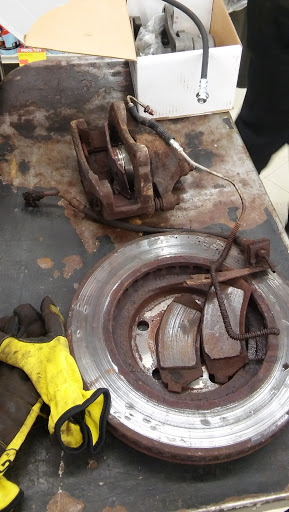 Auto Parts Store «AutoZone», reviews and photos, 1071 E Aurora Rd, Macedonia, OH 44056, USA