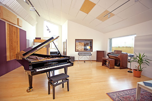 D Room Recording Studio