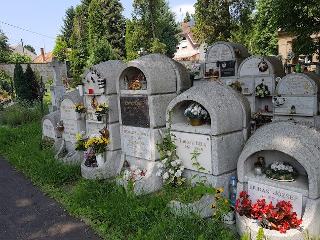 Grőber urnatemető - Eger