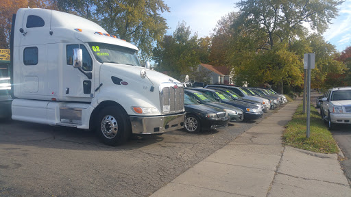 Car Dealer «Capitol Auto Sales», reviews and photos, 3021 S Cedar St, Lansing, MI 48910, USA