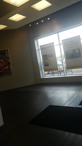 Cell Phone Store «Sprint Store», reviews and photos, 200 N White Horse Pike, Lawnside, NJ 08045, USA