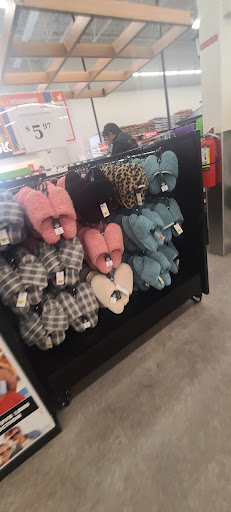 Discount Store «Big Lots», reviews and photos, 139 W Hampden Ave, Englewood, CO 80110, USA