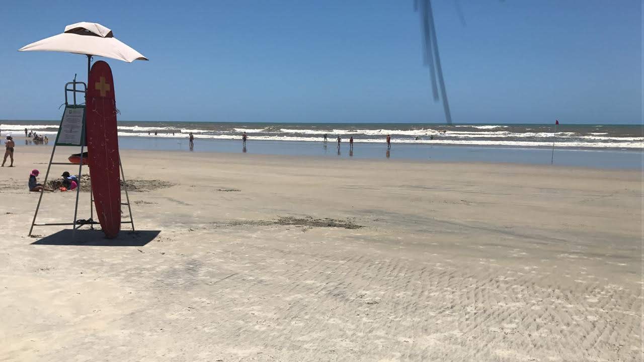 Foto di Praia da ilha de Comandatuba con costa lunga e dritta