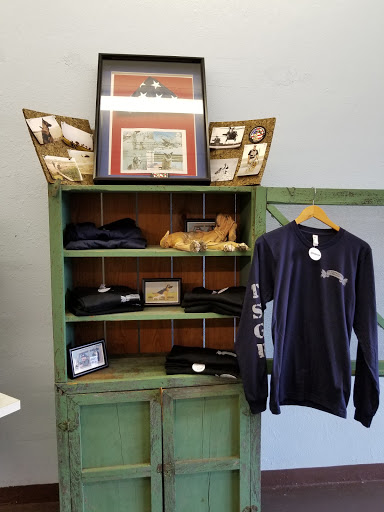 Pet Supply Store «3 Dogs and a Chick», reviews and photos, 130 Miracle Strip Pkwy SE, Fort Walton Beach, FL 32548, USA