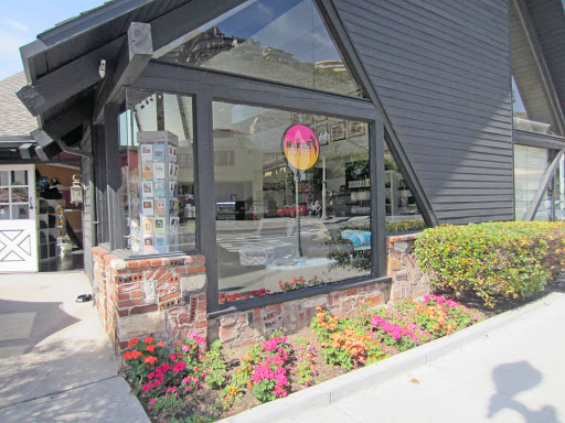 Pet Store «Naked Dog Bistro», reviews and photos, 424 Forest Ave, Laguna Beach, CA 92651, USA