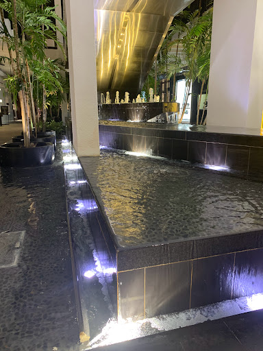 Shopping Mall «Bal Harbour Shops», reviews and photos, 9700 Collins Ave, Bal Harbour, FL 33154, USA