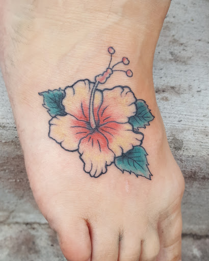 Explore sibling tattoo ideas for 3, creative tattoo ideas in Honolulu, available at 434 TATTOO WAIKIKI