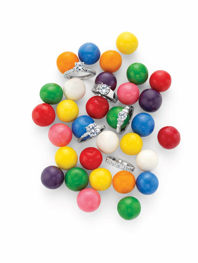 Jewelry Store «Lasker Jewelers Eau Claire, WI», reviews and photos, 3705 S Oakwood Mall Dr, Eau Claire, WI 54701, USA