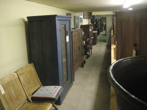 Antique Furniture Store «Hogback Vintage», reviews and photos, 260 Langdell Rd, Johnson, VT 05656, USA