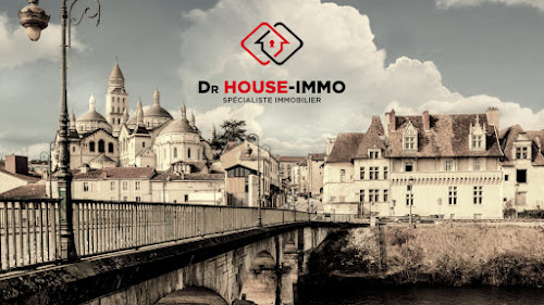 Dr House Immo Dordogne Périgord à Champcevinel