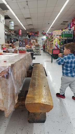 Grocery Store «El Mexicano Market», reviews and photos, 560 State St, Orem, UT 84057, USA