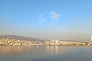 Izmir Bay image