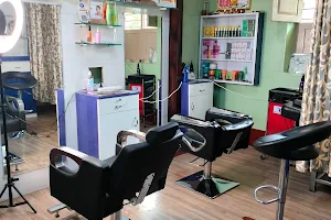 Manjula Makeup studio and Parlour image