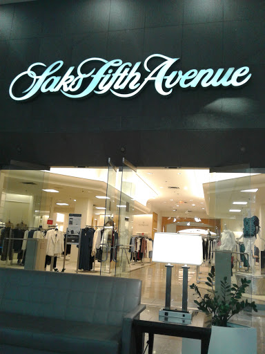 Shopping Mall «Tysons Galleria», reviews and photos, 2001 International Dr, McLean, VA 22102, USA