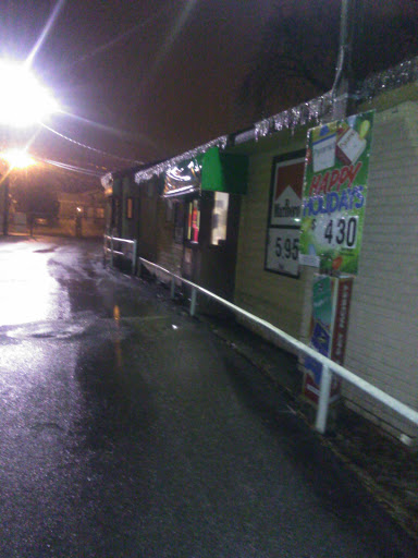 Tobacco Shop «Independence Smoke Shop», reviews and photos, 743 N Lewis Pl, Tulsa, OK 74110, USA