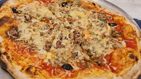 Plats et boissons du Pizzeria Mia Pizza à Marseille - n°3