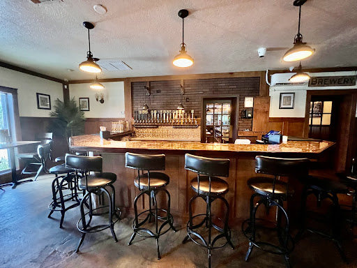 Winery «Copp Winery & Wine Bar», reviews and photos, 11 NE 4th Ave, Crystal River, FL 34429, USA