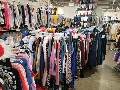 Clothing Store «Old Navy», reviews and photos, 1949 E Camelback Rd, Phoenix, AZ 85016, USA