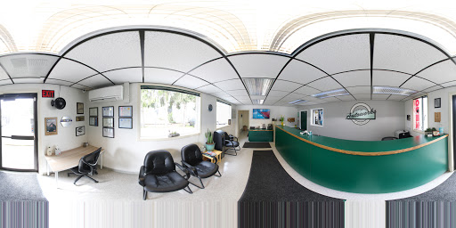 Auto Repair Shop «Autoworks of Issaquah», reviews and photos, 1590 NW Mall St, Issaquah, WA 98027, USA