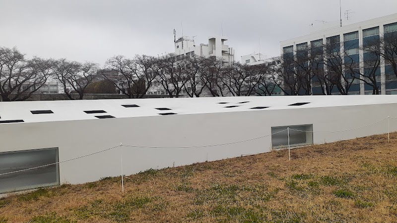 神奈川工科大学 KAIT広場