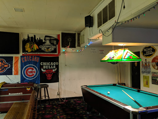 Sports Bar «Pinheads Jeffery Lanes», reviews and photos, 125 N Wolf Rd, Wheeling, IL 60090, USA