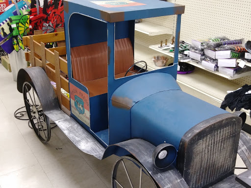 Pharmacy «Mahaska Drug», reviews and photos, 205 N E St, Oskaloosa, IA 52577, USA