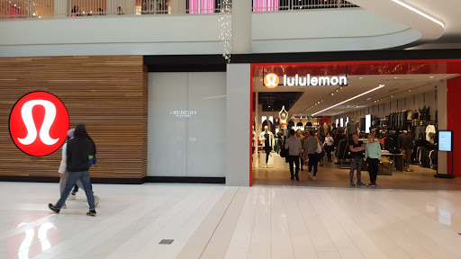 Sportswear Store «lululemon athletica», reviews and photos, 152 South Avenue, Bloomington, MN 55425, USA